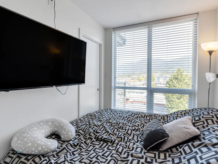 704-135 E 17th Street, North Vancouver, BC, V7L 0C4 - 12