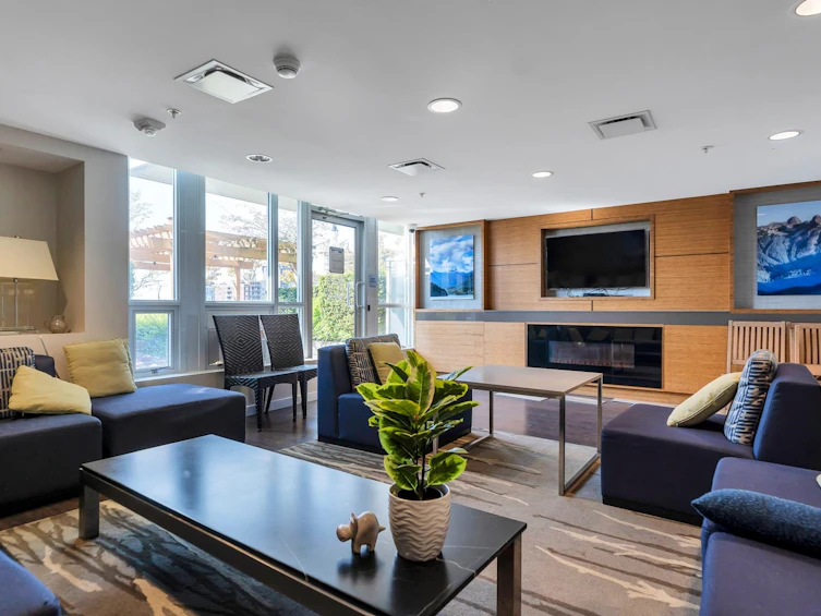 704-135 E 17th Street, North Vancouver, BC, V7L 0C4 - 25