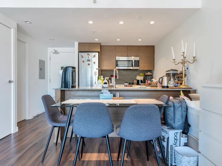 704-135 E 17th Street, North Vancouver, BC, V7L 0C4 - 8