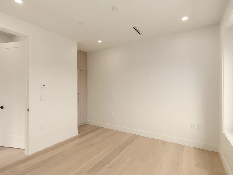 1-2658 Dundas Street, Vancouver, BC, V5K 1P9 - 15