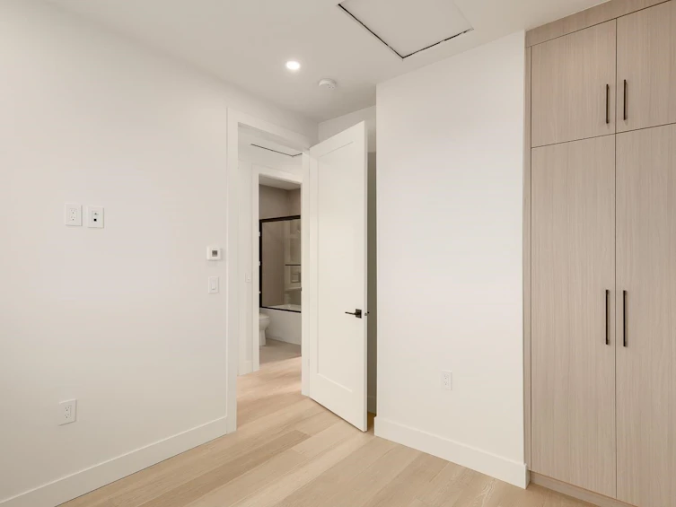 1-2658 Dundas Street, Vancouver, BC, V5K 1P9 - 18
