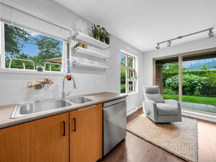 105-500 Klahanie Drive, Port Moody, BC, V3H 5L1 - 17