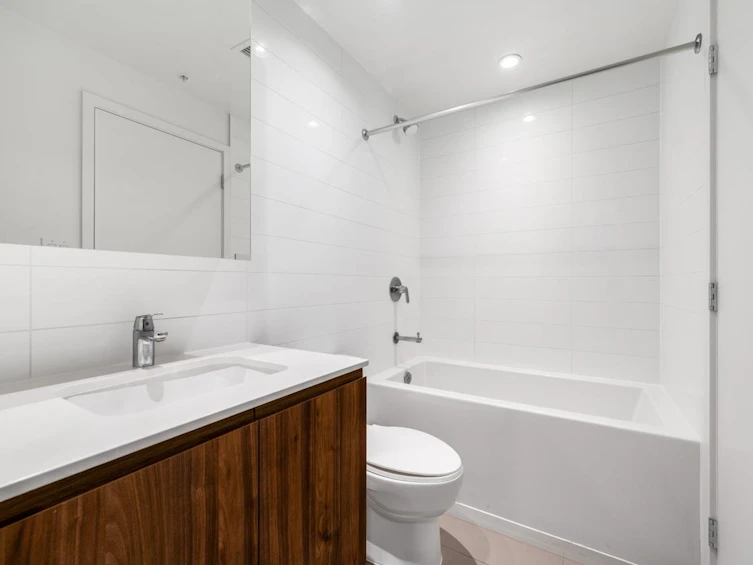 2208-4650 Brentwood Boulevard, Burnaby, BC, V5C 0M3 - 14