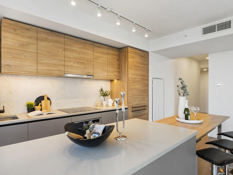1710-10448 University Drive, Surrey, BC, V3T 0S7 - 6