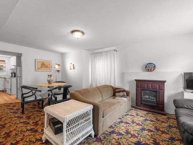 7429 Fraser Street, Vancouver, BC, V5X 3W3 - 11