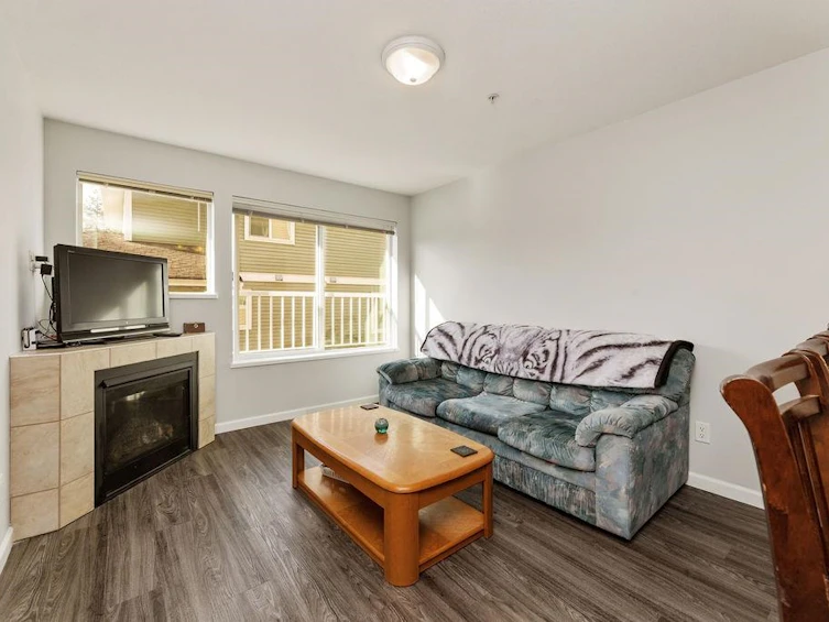 102-624 Shaw Road, Gibsons, BC, V0N 1V8 - 11