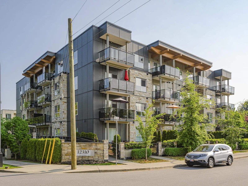 302 - 12310 222nd Street, Maple Ridge BC