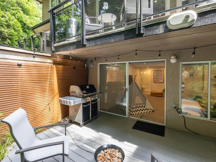 3946 Indian River Drive, North Vancouver, BC, V7G 2G9 - 33