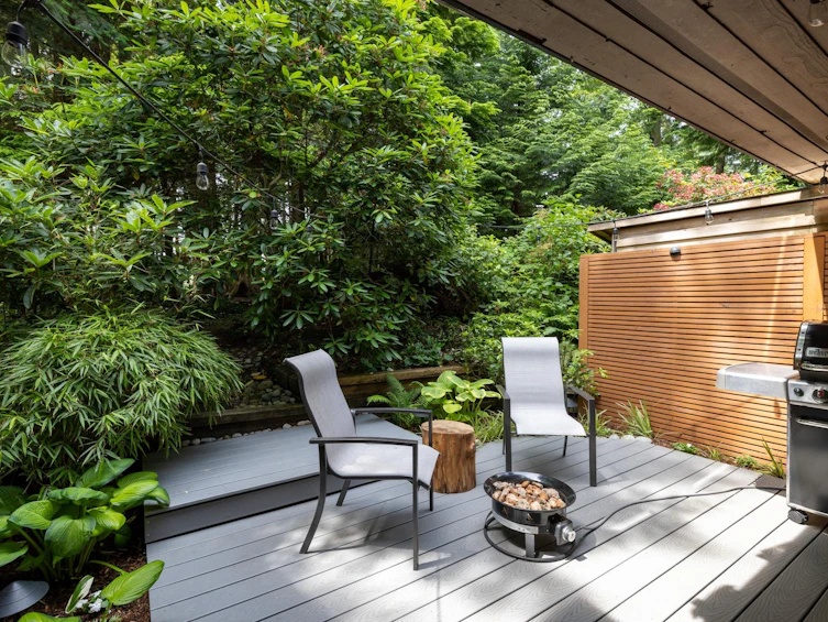 3946 Indian River Drive, North Vancouver, BC, V7G 2G9 - 32