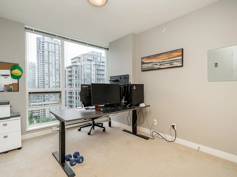 2605-2978 Glen Drive, Coquitlam, BC, V3B 0C3 - 15