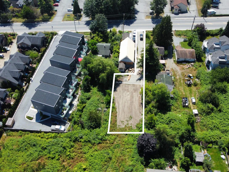 746 Gibsons Way, Gibsons, BC, V0N 1V9 - 7