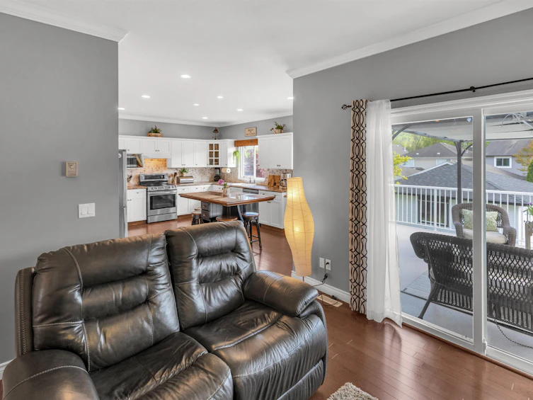 36150 Shadbolt Avenue, Abbotsford, BC, V3G 2Z1 - 12