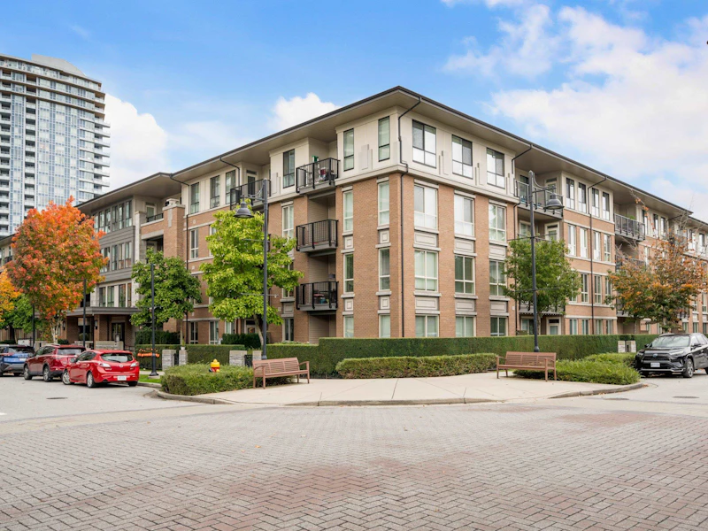 108 - 3107 Windsor Gate, Coquitlam BC