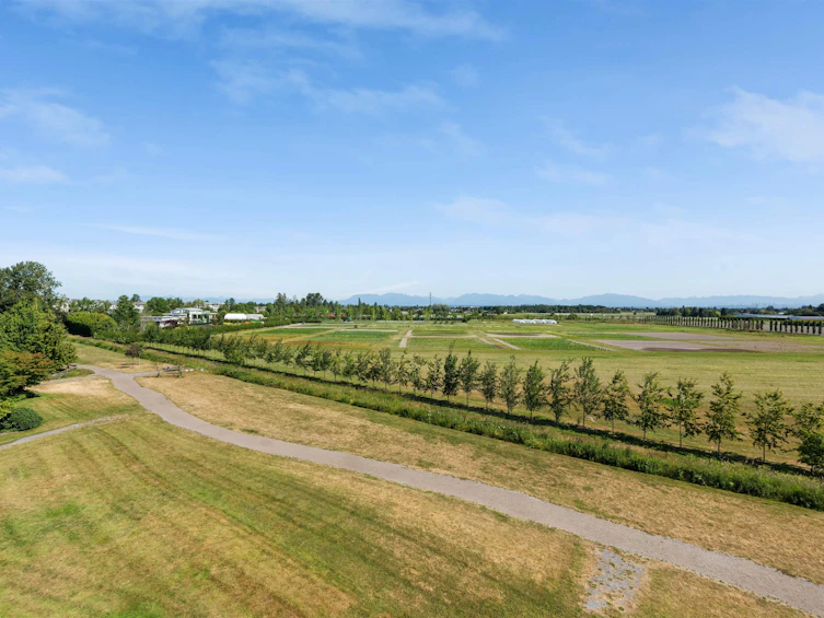 410-6233 London Road, Richmond, BC, V7E 3S3 - 17