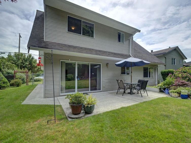 593 Oceanview Drive, Gibsons, BC, V0N 1V5 - 8
