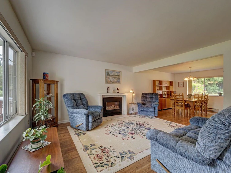 593 Oceanview Drive, Gibsons, BC, V0N 1V5 - 15