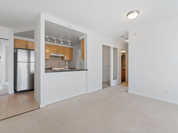2705-193 Aquarius Mews, Vancouver, BC, V6Z 2Z2 - 12