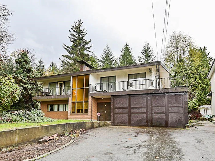 12294 102 Avenue, Surrey, BC, V3V 3C8