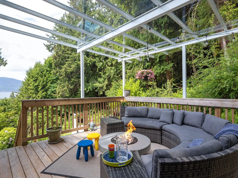 195 Isleview Place, West Vancouver BC V0N 2E0