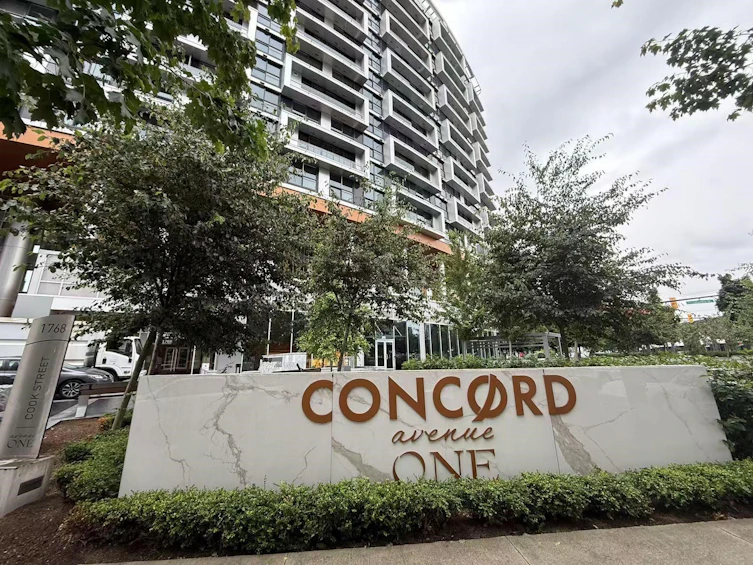 1207-1768 Cook Street, Vancouver, BC, V5Y 0N3