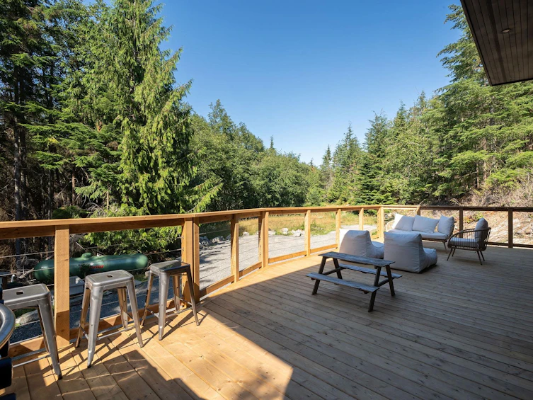 1290 Cowan Point Drive, Bowen Island, BC, V0N 1G2 - 2