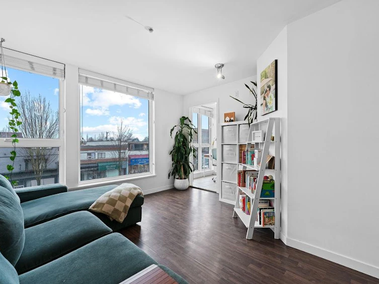 306-2636 E Hastings Street, Vancouver, BC, V5K 0A4
