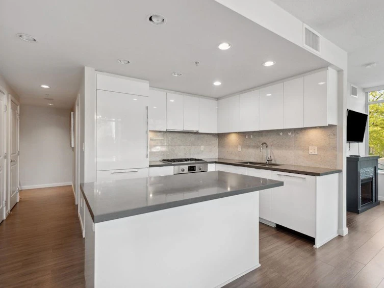 203-7328 Gollner Avenue, Richmond, BC, V6X 0H7 - 6