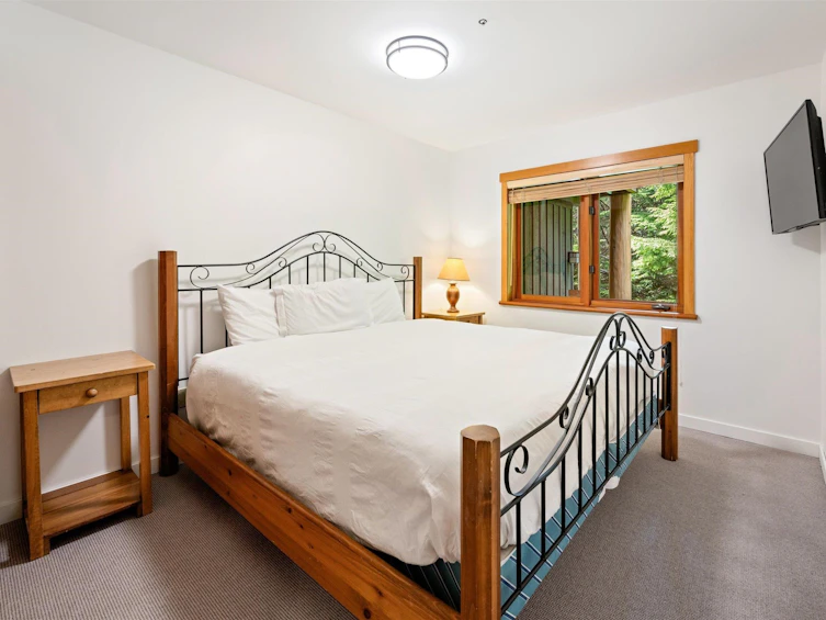 6-2240 Nordic Drive, Whistler, BC, V8E 0P3 - 28