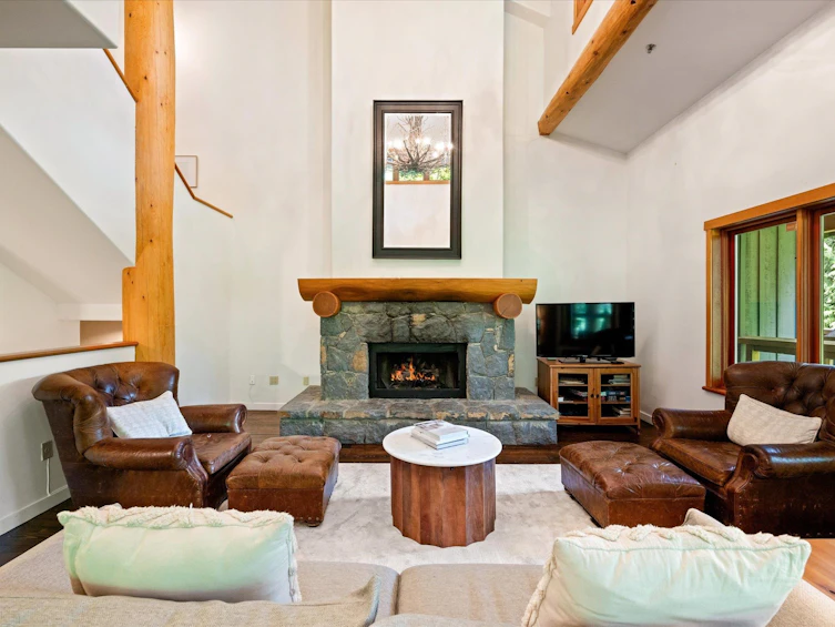 6-2240 Nordic Drive, Whistler, BC, V8E 0P3 - 3