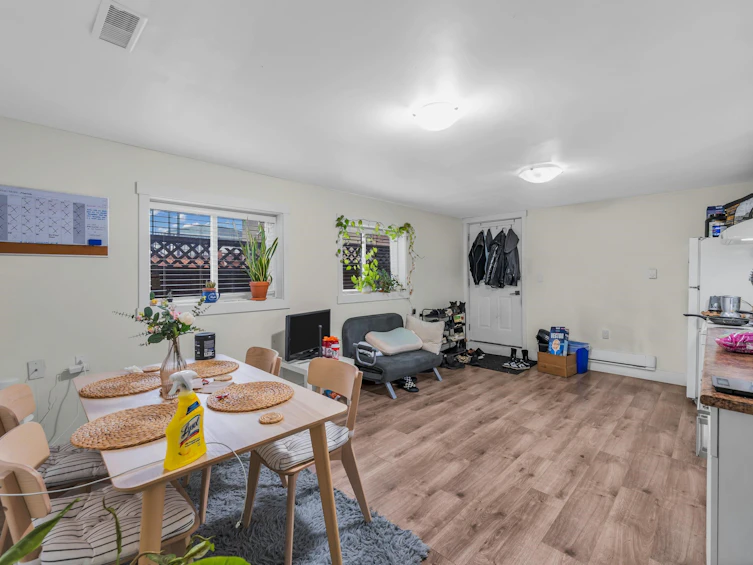 1237 E 64th Avenue, Vancouver, BC, V5X 2N8 - 20