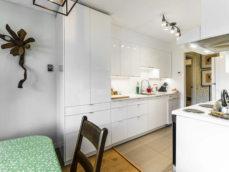 202-105 W Kings Road, North Vancouver, BC, V7N 2L7 - 7