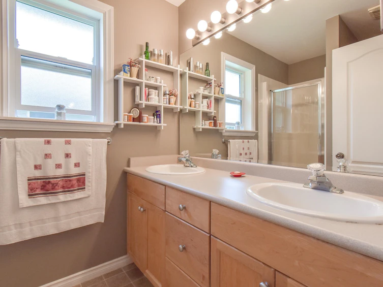 35106 Laburnum Avenue, Abbotsford, BC, V2S 8K3 - 17