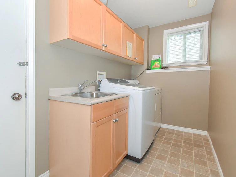 35106 Laburnum Avenue, Abbotsford, BC, V2S 8K3 - 29