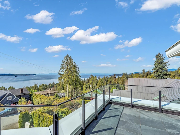 2623 Ottawa Avenue, West Vancouver, BC, V7V 2T6 - 30