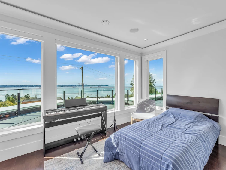 2623 Ottawa Avenue, West Vancouver, BC, V7V 2T6 - 28