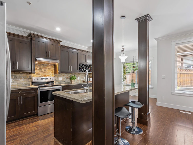 24213 103a Avenue, Maple Ridge, BC, V2W 0E4 - 19