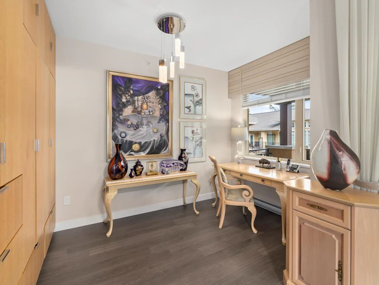 408-15360 20 Avenue, Surrey, BC, V4A 2A3 - 9