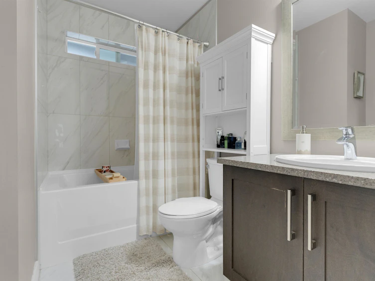 20361 82a Avenue, Langley, BC, V2Y 0S3 - 21