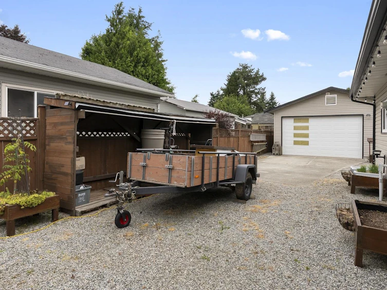 31573 Lombard Avenue, Abbotsford, BC, V2S 5W6 - 21