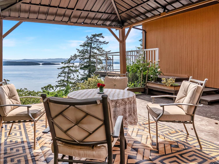 4843 Cutlass Court, Pender Island, BC, V0N 2M2 - 5