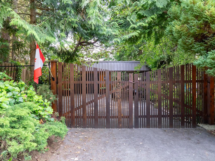 4843 Cutlass Court, Pender Island, BC, V0N 2M2 - 40