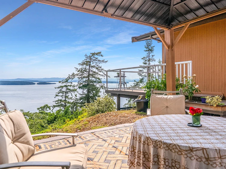 4843 Cutlass Court, Pender Island, BC, V0N 2M2 - 6