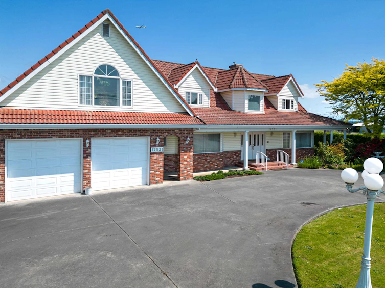 17531 Westminster Highway, Richmond, BC, V6V 1A9 - 4