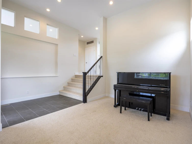 3497 Bishop Place, Coquitlam, BC, V3E 0K2 - 4