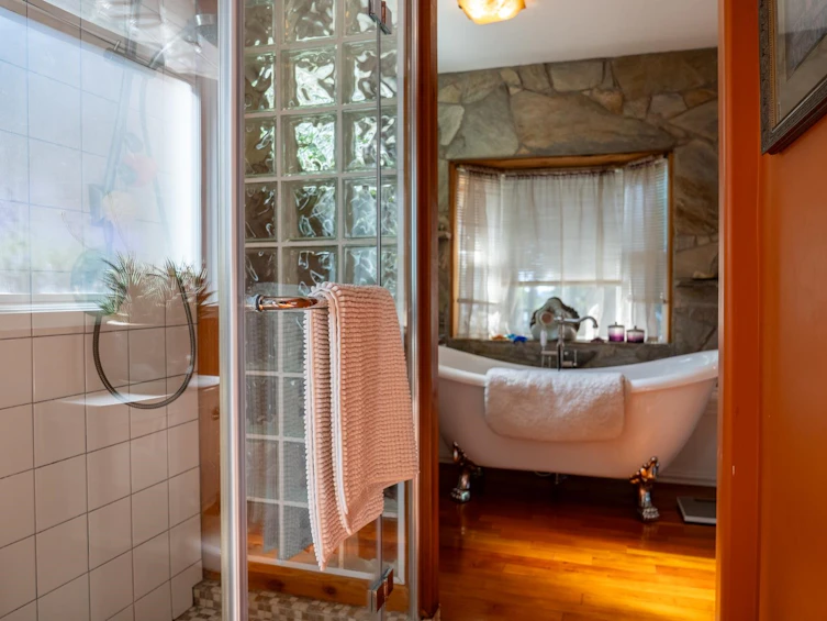 1616 Schooner Way, Pender Island, BC, V0N 2M2 - 14