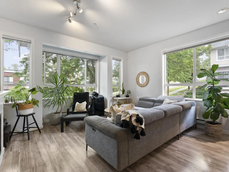24 - 20159 68th Avenue, Langley BC V2Y 3H9