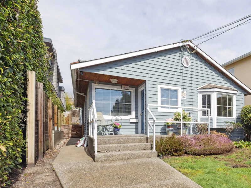 1193 Keith Road, West Vancouver BC V7T 1M7