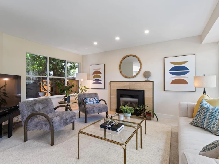 1876 W 11th Avenue, Vancouver, BC, V6J 2C5 - 2