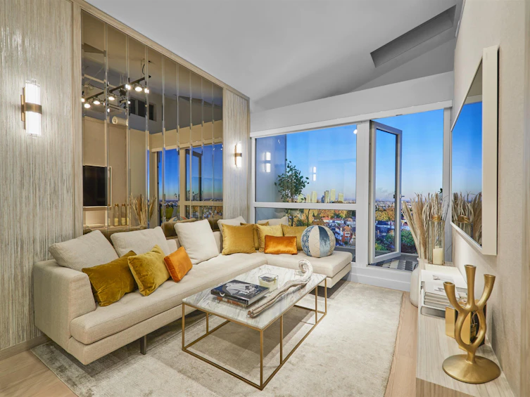 202-8030 Oak Street, Vancouver, BC, V6P 4A8 - 4