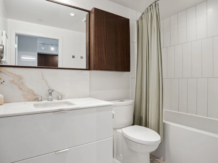 504-209 E 7th Avenue, Vancouver, BC, V5T 0H3 - 16